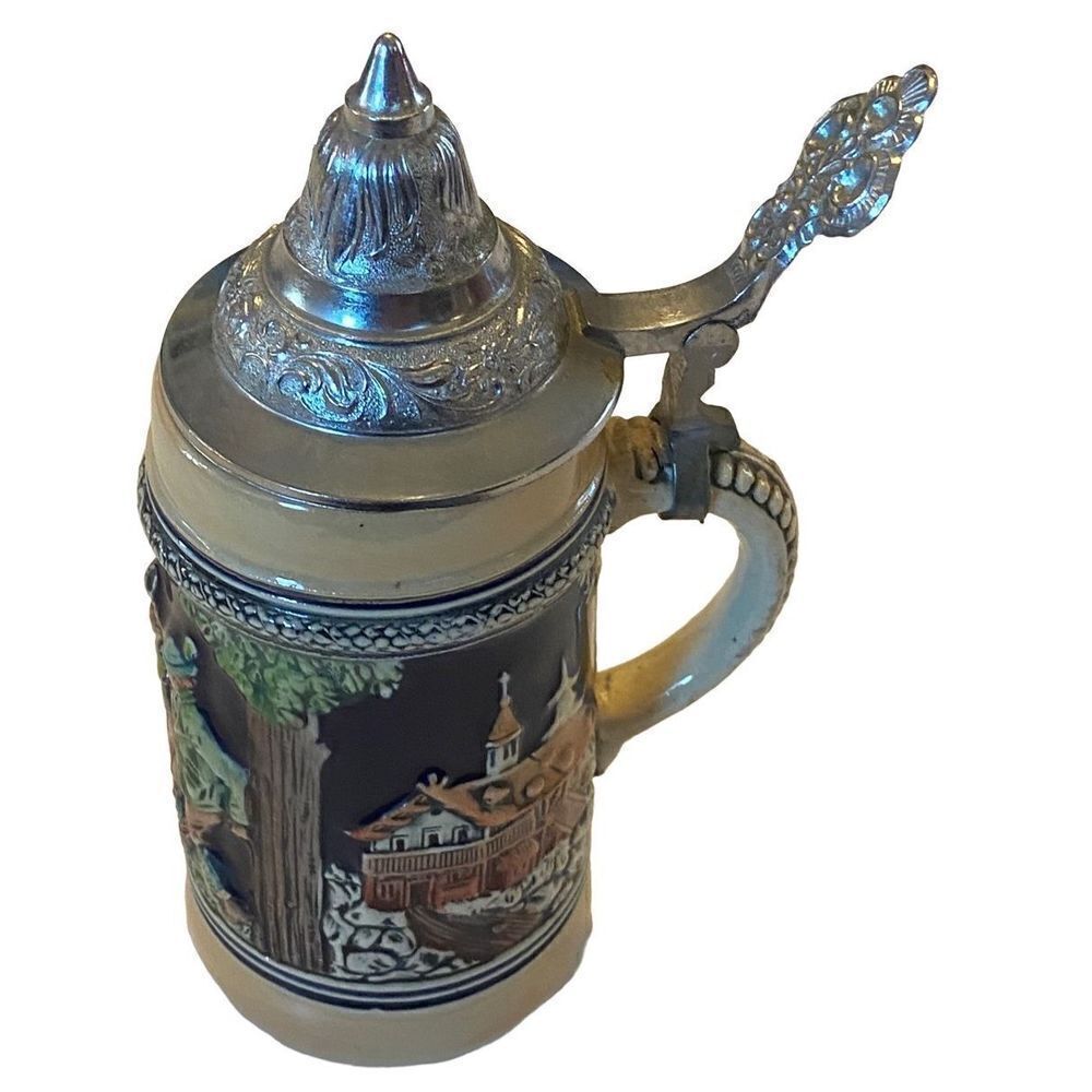 Vintage German Beer Stein 7” - Pewter Lid